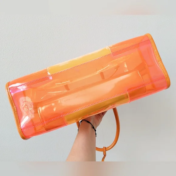 Rare Loewe Amazona Vinyl Bag - Picture 5 of 16